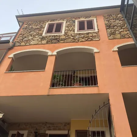 Calme, Vue Panoramique A 100 M Du Centre * ヴィッラシミーウス